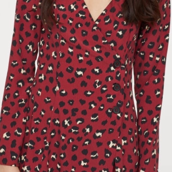 H&M maroon leopard print long sleeve wrap dress size 0 - Picture 4 of 10